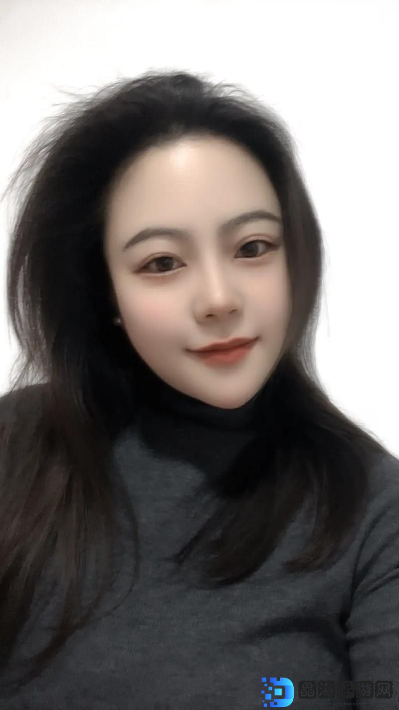 和漂亮䧅子在公交车上的疯狂体验