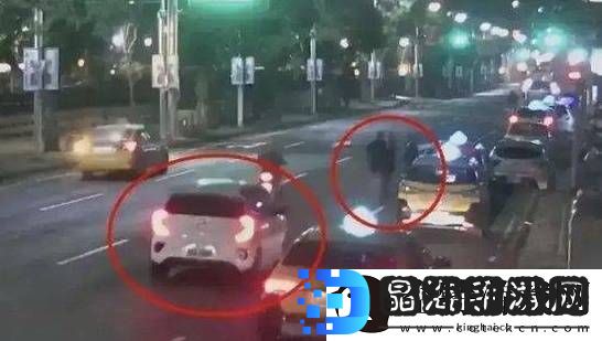 曝男歌手肇事逃逸后照常演出