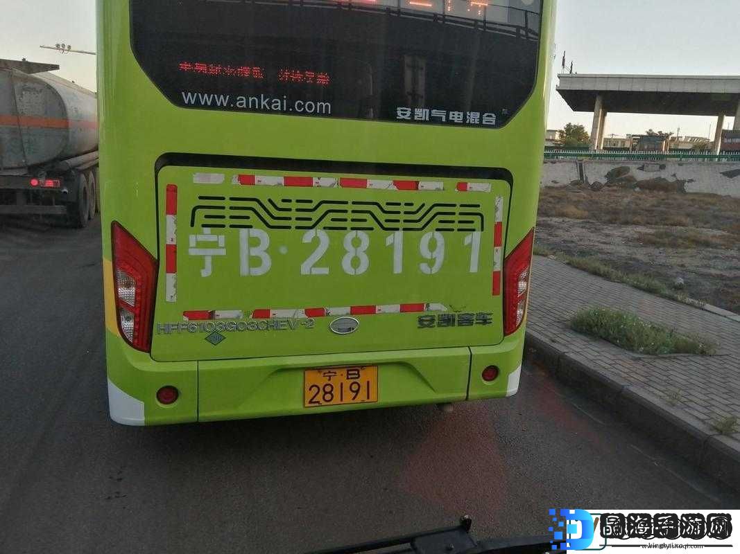 坐公交车竟被