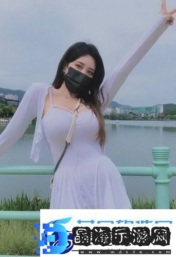 我用qie蹭同桌的奇妙经历
