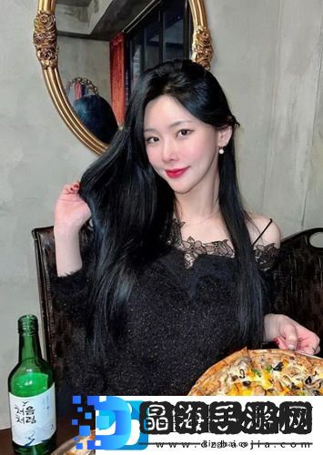 ysl水蜜桃86官方官网，探索美妆新境界，网友：真是太好用了！