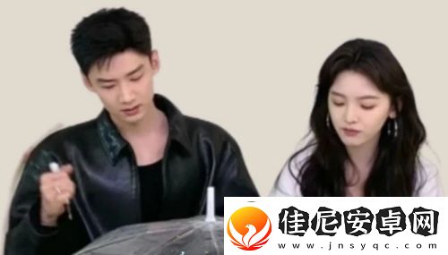 白敬亭新剧宣传直播太尴尬